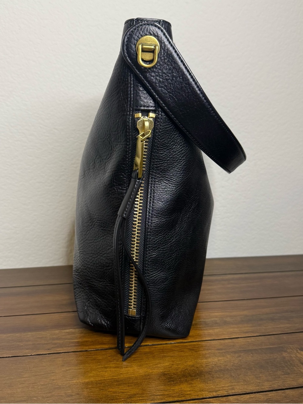 Fossil - Maya Medium Leather Hobo Bag - Black - Picture 2 of 8
